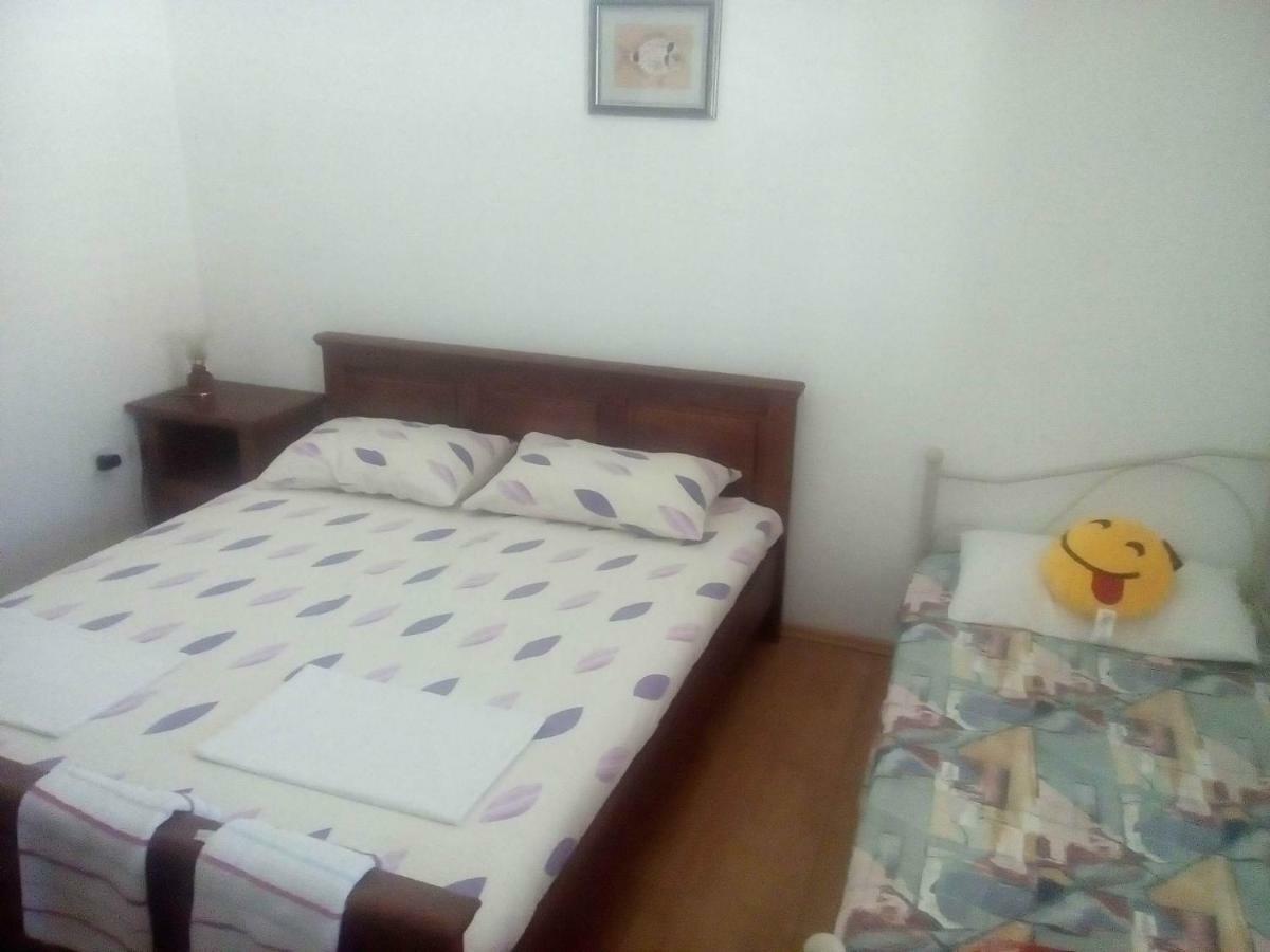 Apartman Kristina Appartamento Žuljana Esterno foto